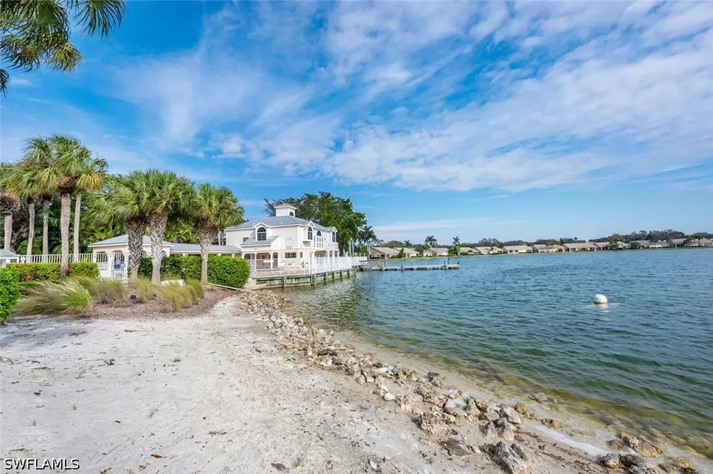 2835 Mizzen Way Naples FL 34109