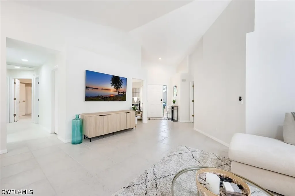 2835 Mizzen Way Naples FL 34109