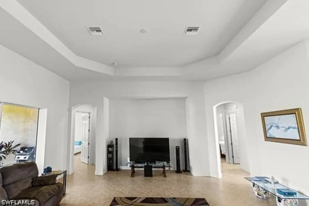 8066 Princeton Drive Naples FL 34104