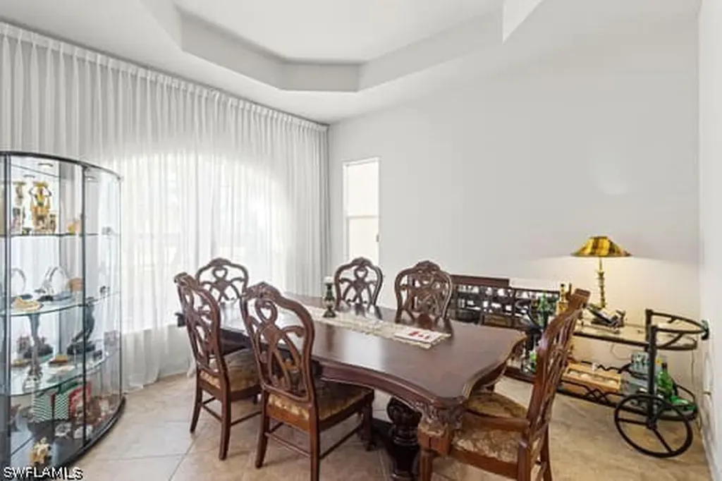 8066 Princeton Drive Naples FL 34104