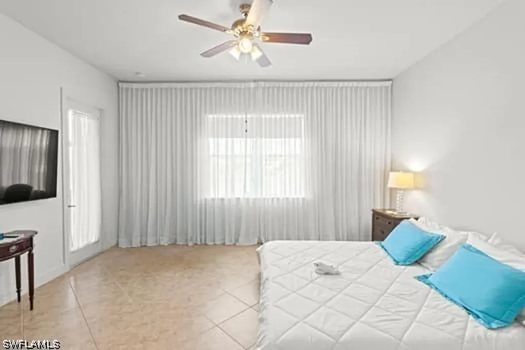 8066 Princeton Drive Naples FL 34104