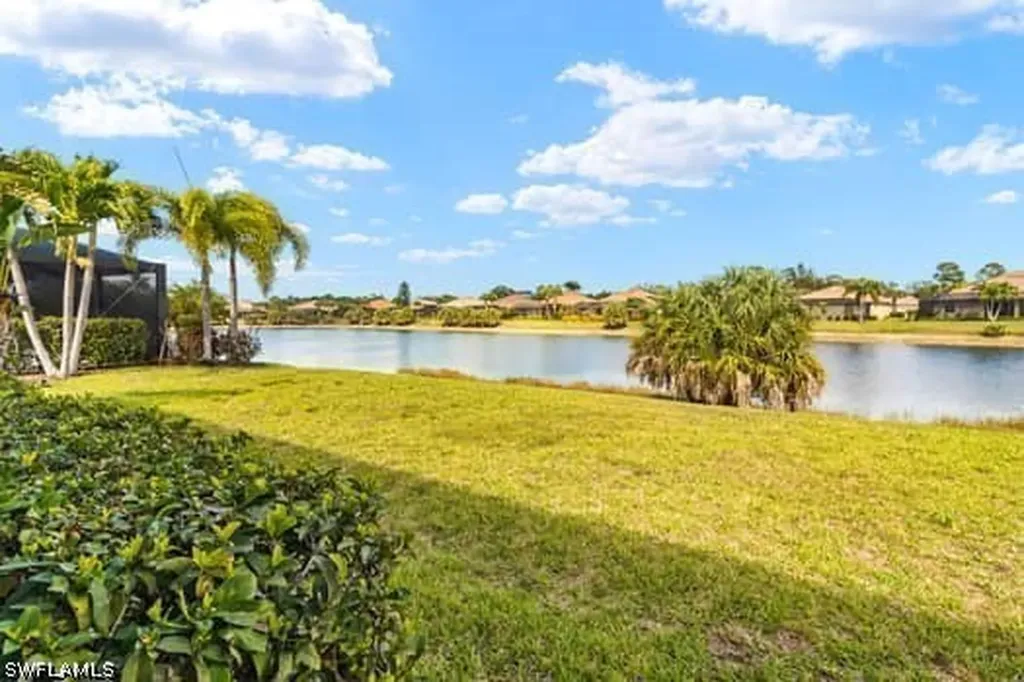 8066 Princeton Drive Naples FL 34104