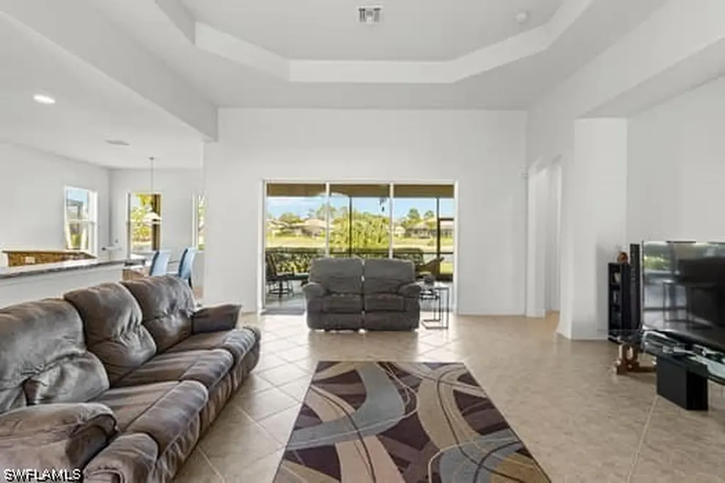 8066 Princeton Drive Naples FL 34104