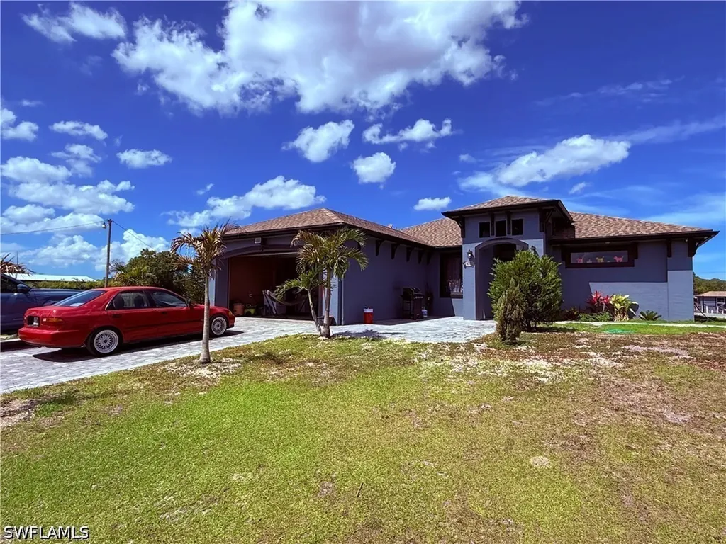 19781 Woodbridge Lane North Fort Myers FL 33917