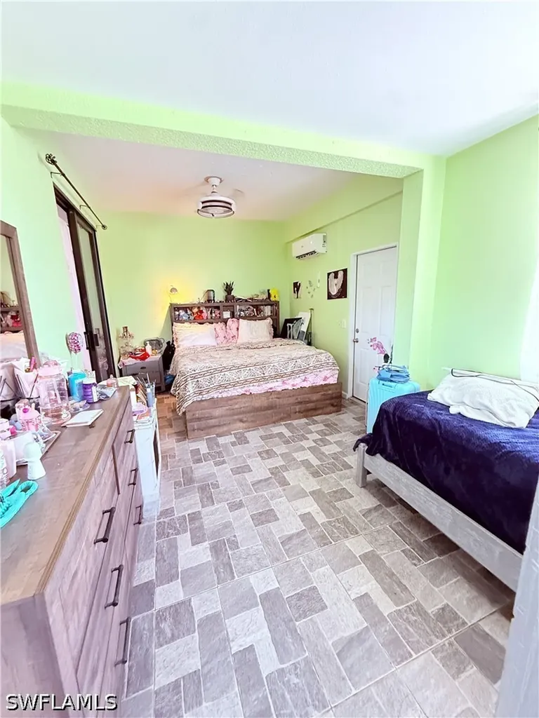 19781 Woodbridge Lane North Fort Myers FL 33917