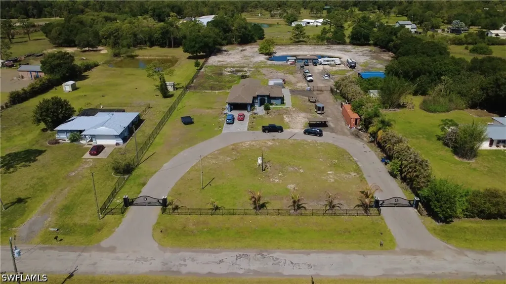 19781 Woodbridge Lane North Fort Myers FL 33917