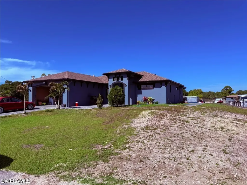 19781 Woodbridge Lane North Fort Myers FL 33917