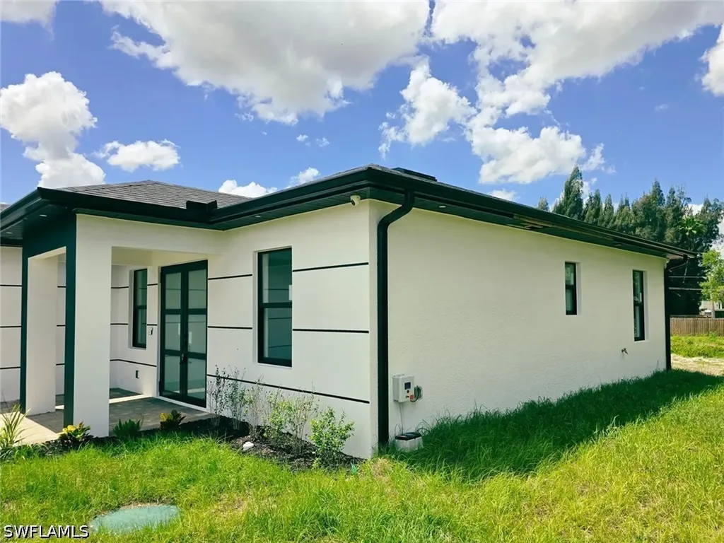 1411 Moore Avenue Lehigh Acres FL 33972