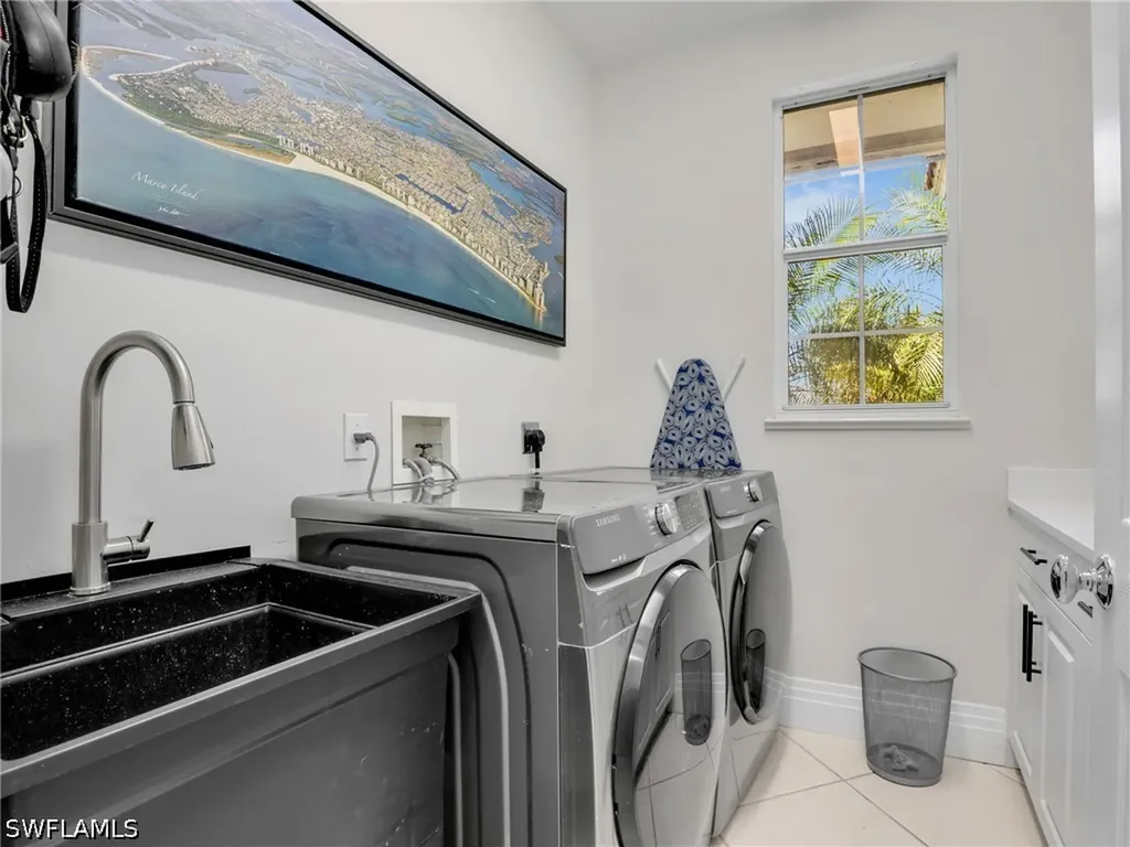 419 Spinnaker Drive Marco Island FL 34145