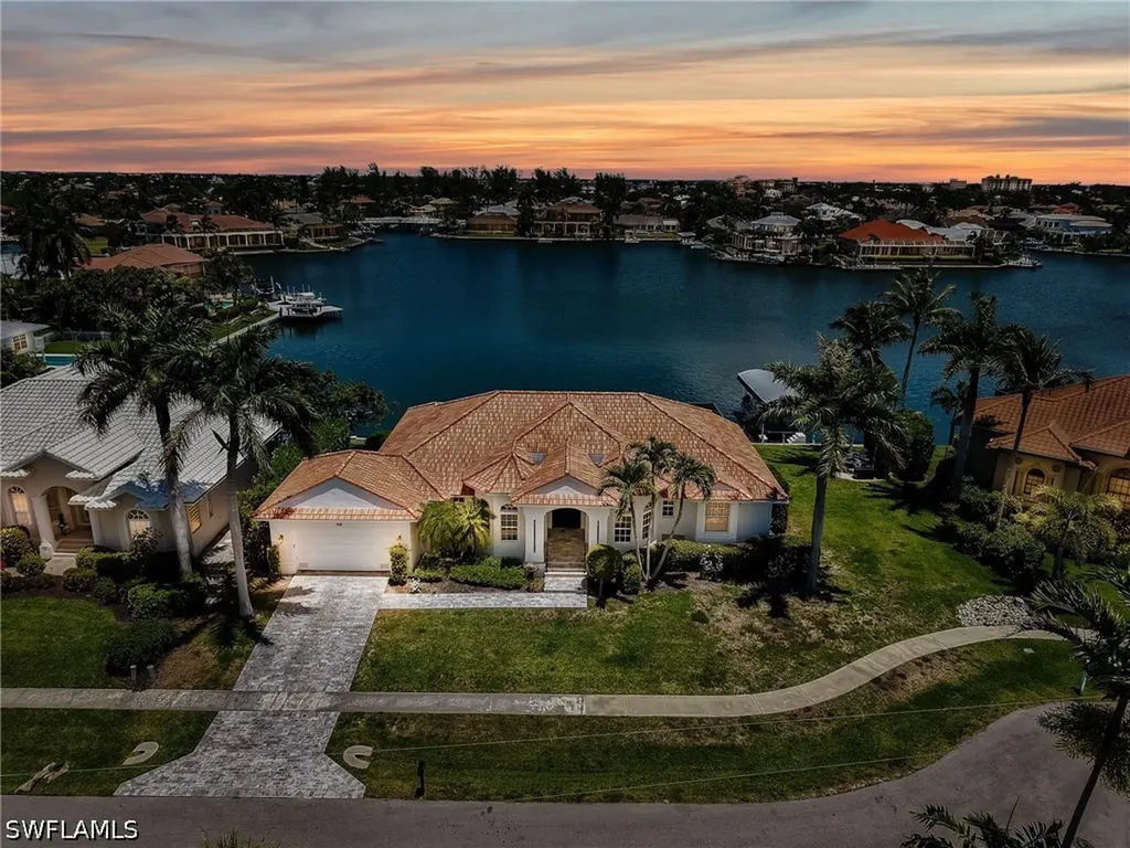 419 Spinnaker Drive Marco Island FL 34145