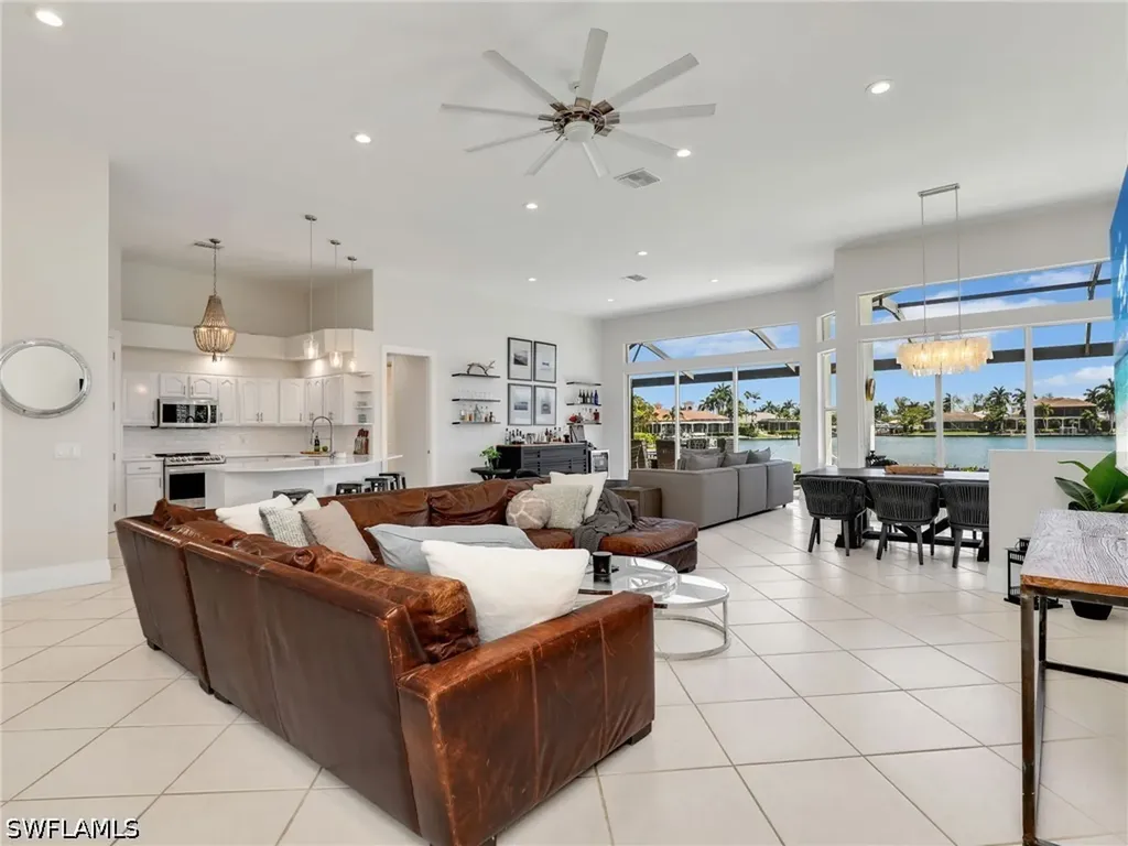 419 Spinnaker Drive Marco Island FL 34145