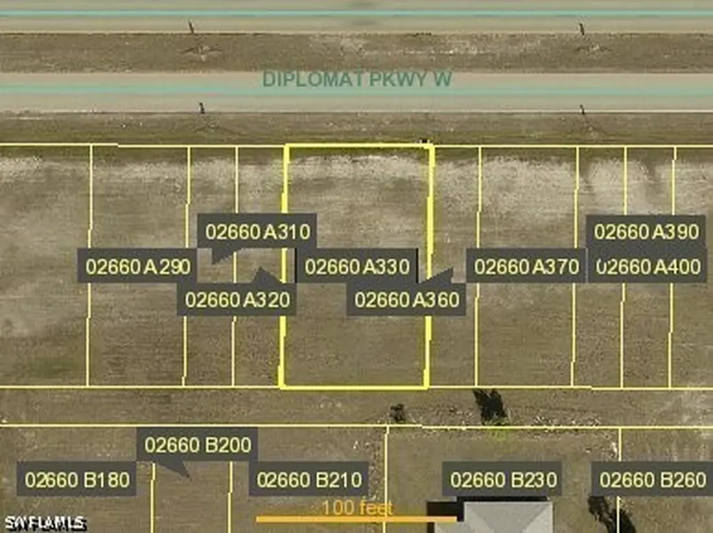 124 Diplomat Parkway W Cape Coral FL 33993