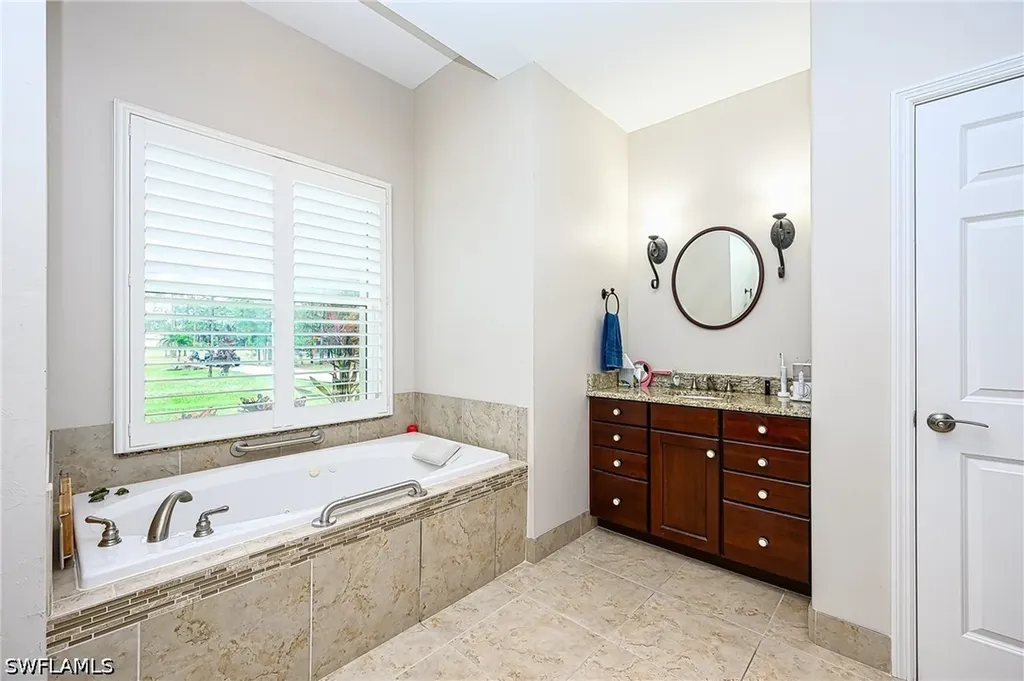 4595 16th Street NE Naples FL 34120