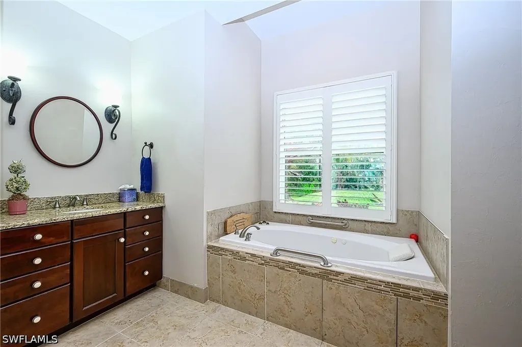 4595 16th Street NE Naples FL 34120