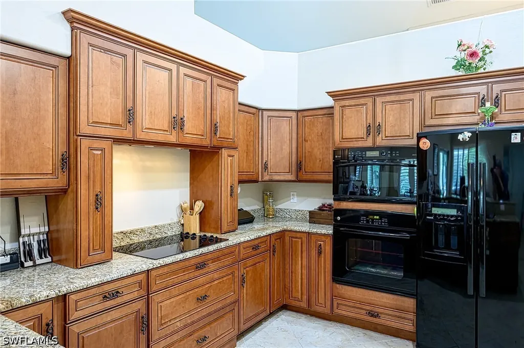 4595 16th Street NE Naples FL 34120