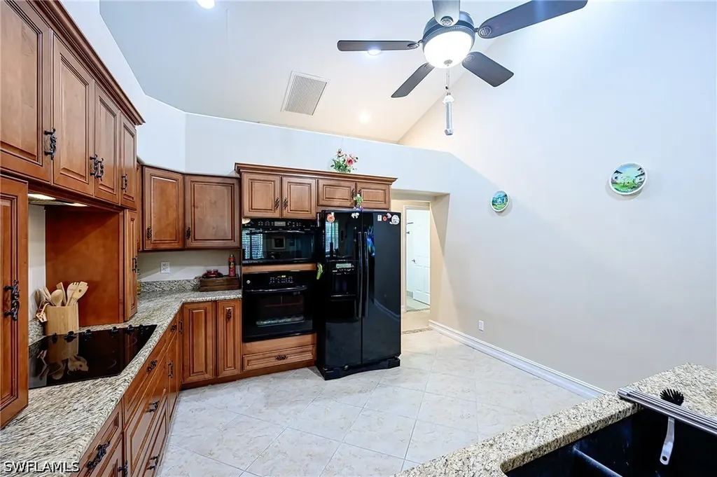 4595 16th Street NE Naples FL 34120