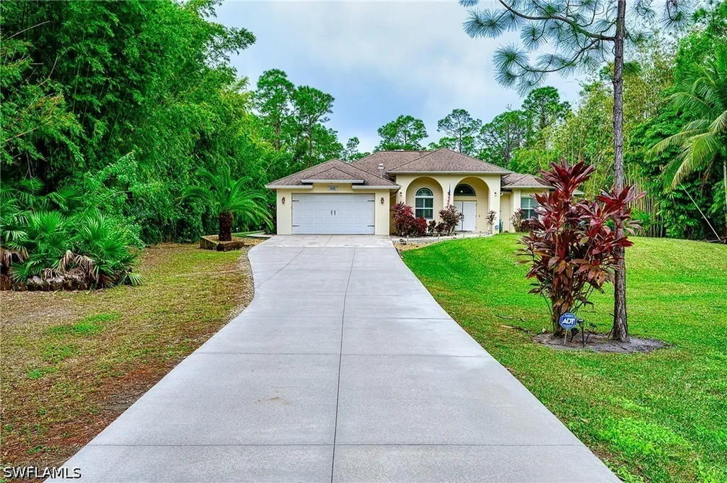 4595 16th Street NE Naples FL 34120