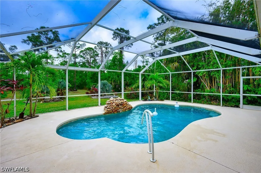 4595 16th Street NE Naples FL 34120