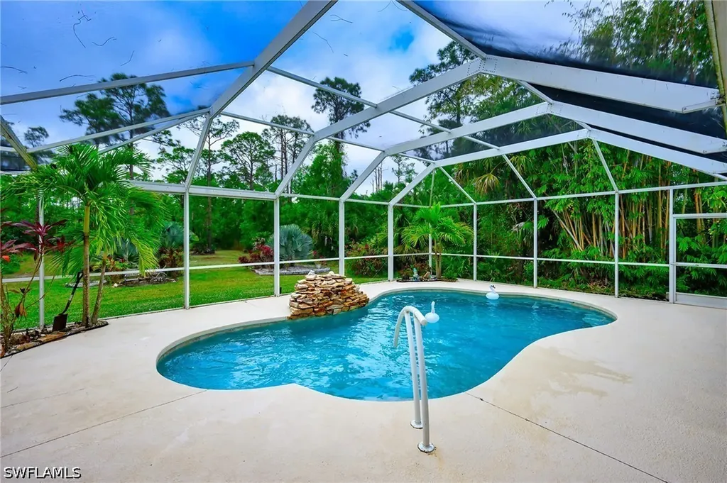 4595 16th Street NE Naples FL 34120