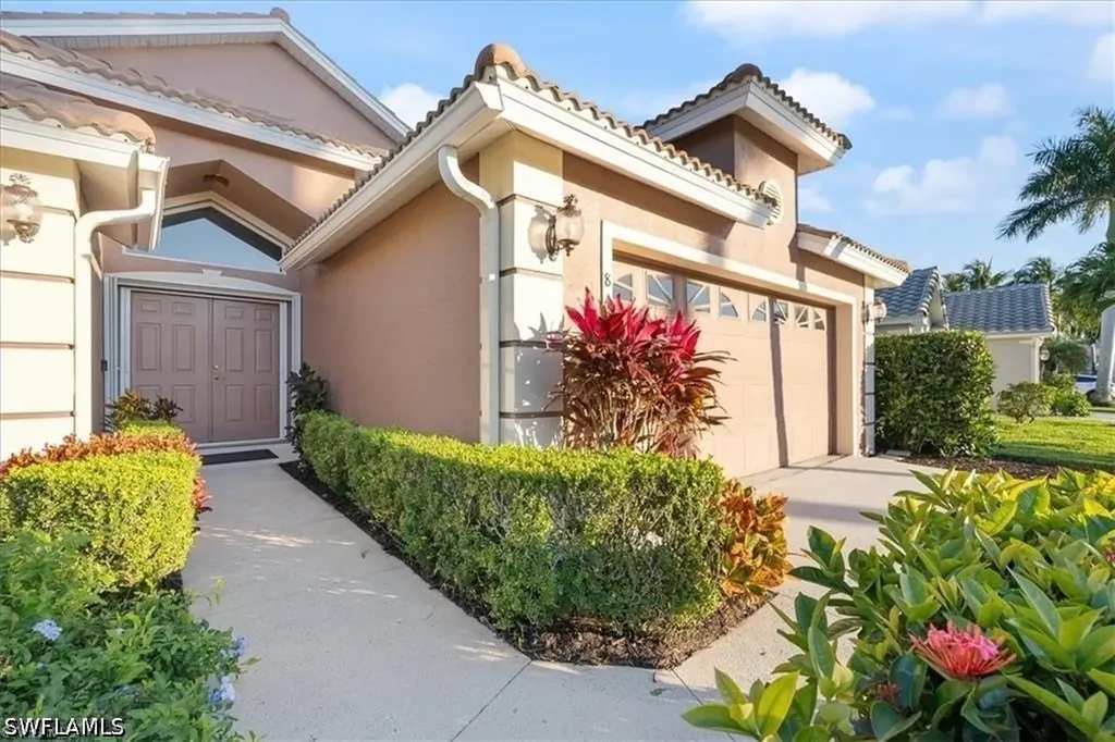 8432 Indian Wells Way Naples FL 34113