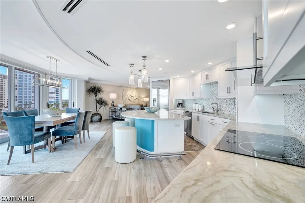 4041 Gulf Shore Boulevard N Naples FL 34103