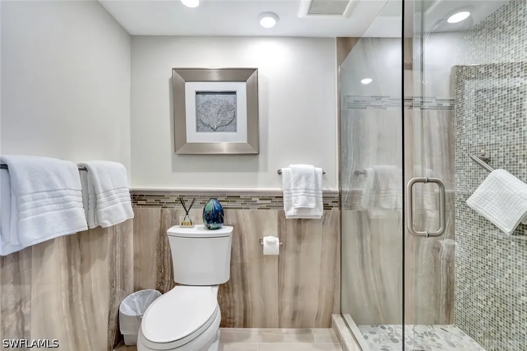 4041 Gulf Shore Boulevard N Naples FL 34103