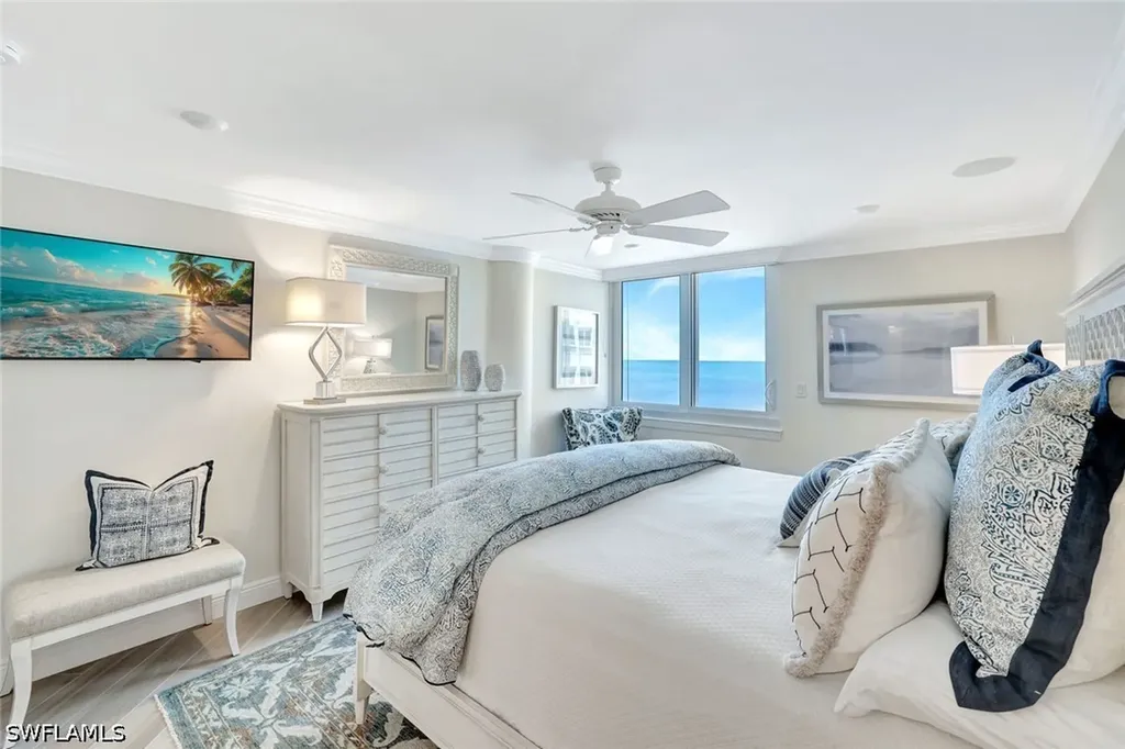 4041 Gulf Shore Boulevard N Naples FL 34103