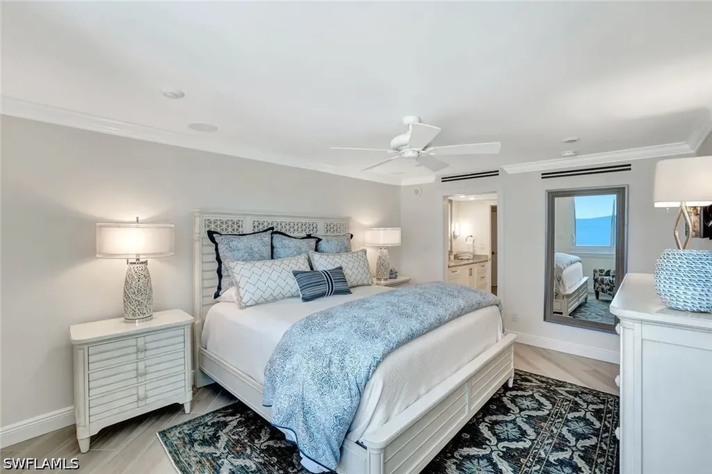 4041 Gulf Shore Boulevard N Naples FL 34103