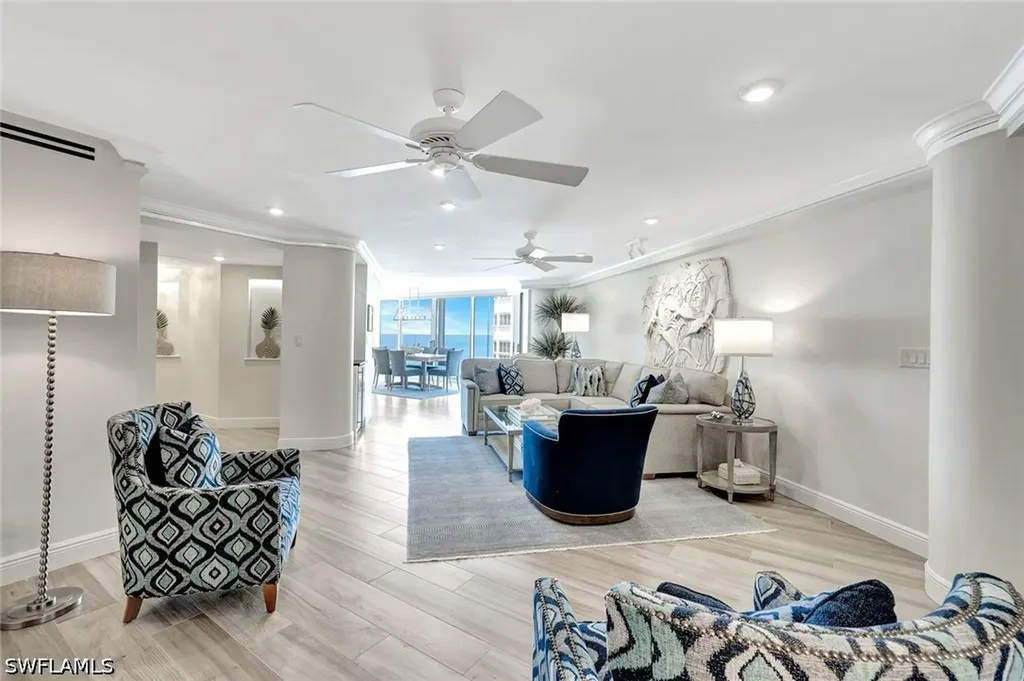4041 Gulf Shore Boulevard N Naples FL 34103