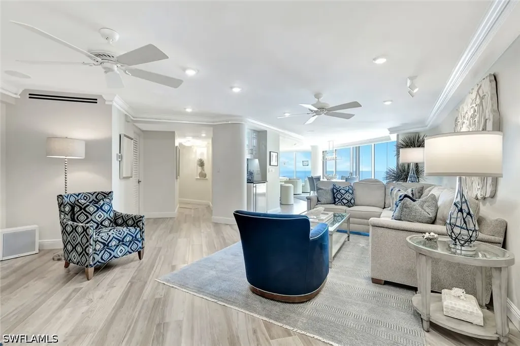 4041 Gulf Shore Boulevard N Naples FL 34103