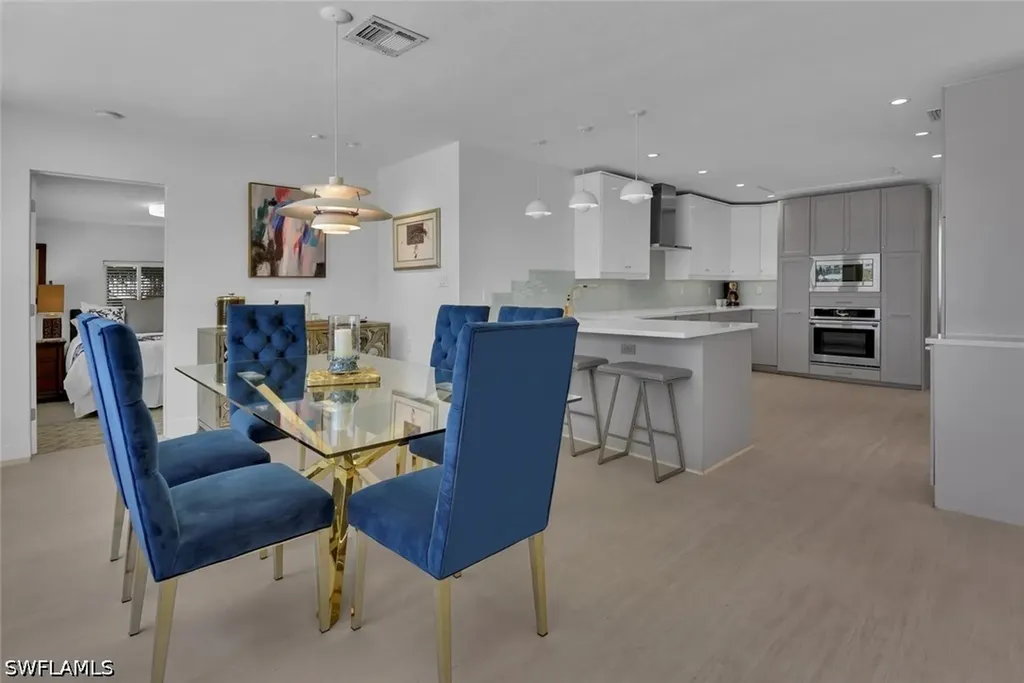 2143 Marina Drive Naples FL 34102