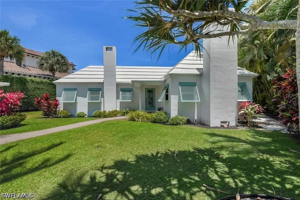 2143 Marina Drive Naples FL 34102