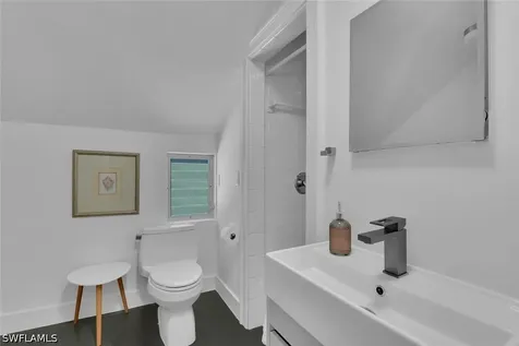 2143 Marina Drive Naples FL 34102