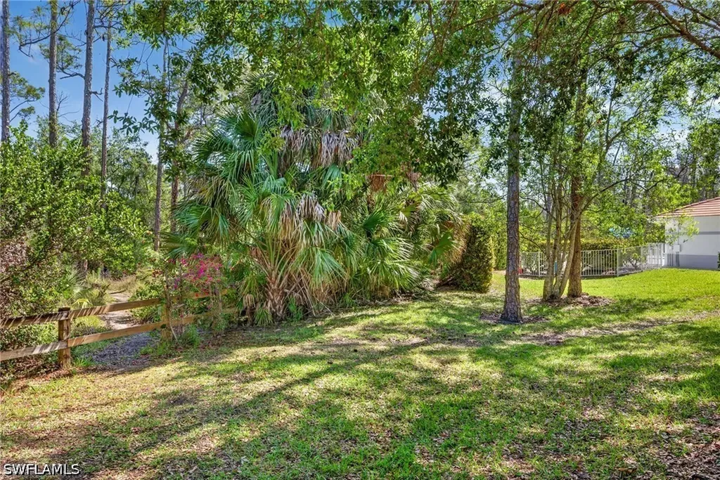 6295 Wilshire Pines Circle Naples FL 34109