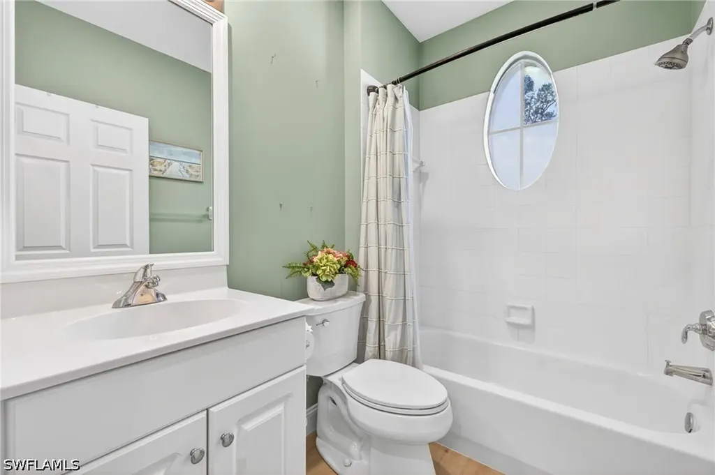 6295 Wilshire Pines Circle Naples FL 34109