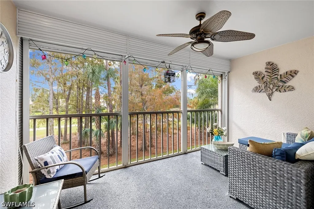 6900 Dennis Circle Naples FL 34104
