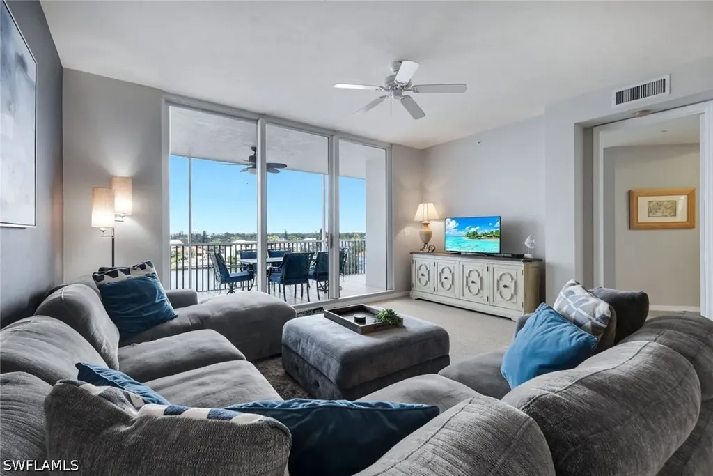 410 Flagship Drive Naples FL 34108