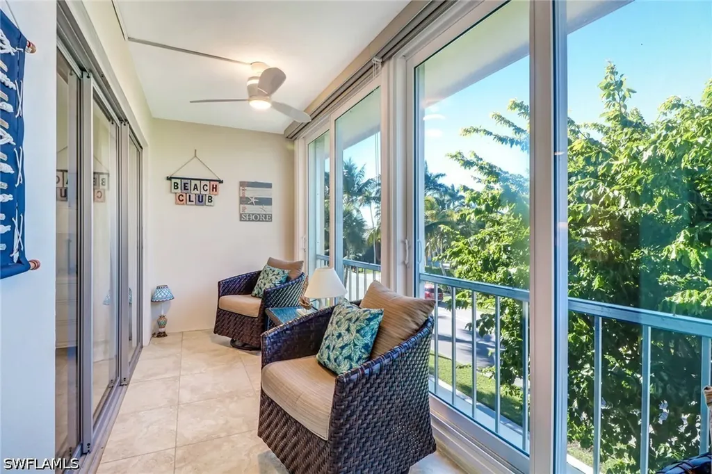 1051 3rd Street S Naples FL 34102