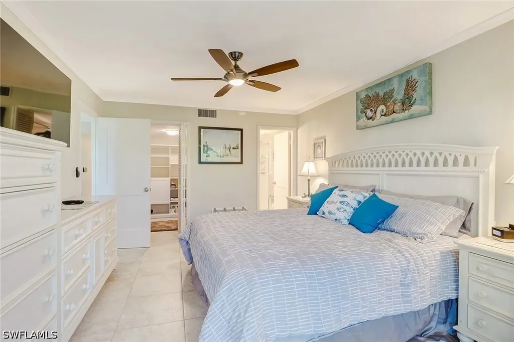 1051 3rd Street S Naples FL 34102