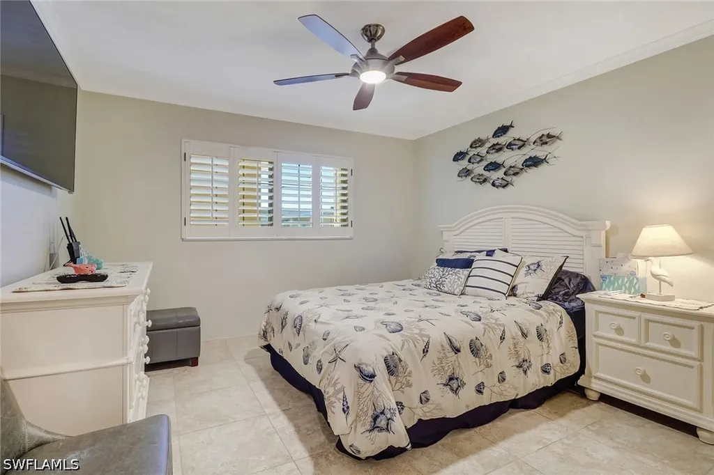 1051 3rd Street S Naples FL 34102