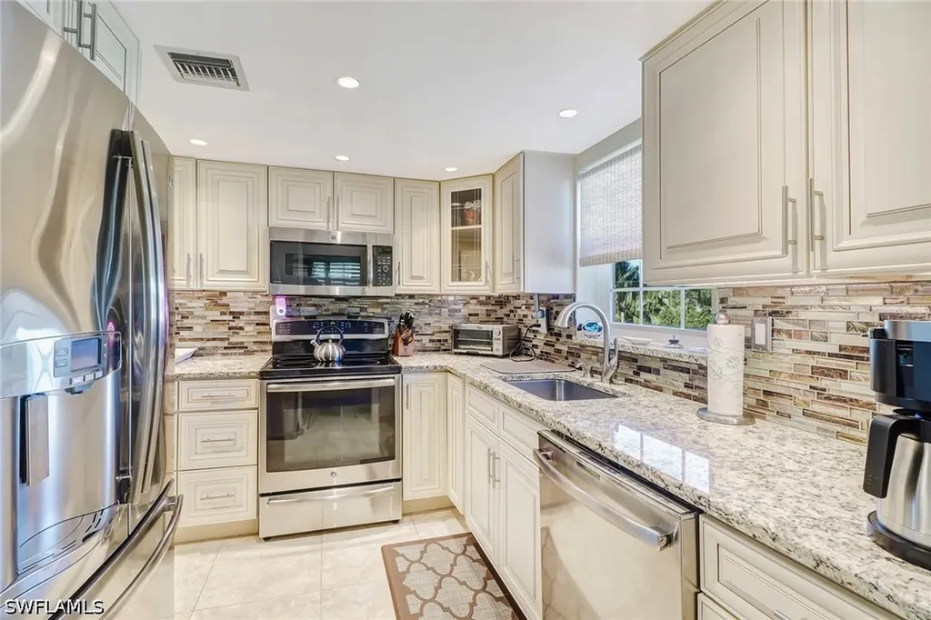 1051 3rd Street S Naples FL 34102