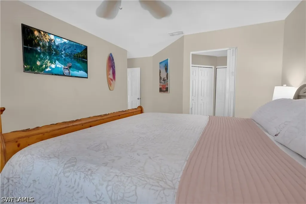3749 SW 1st Place Cape Coral FL 33914