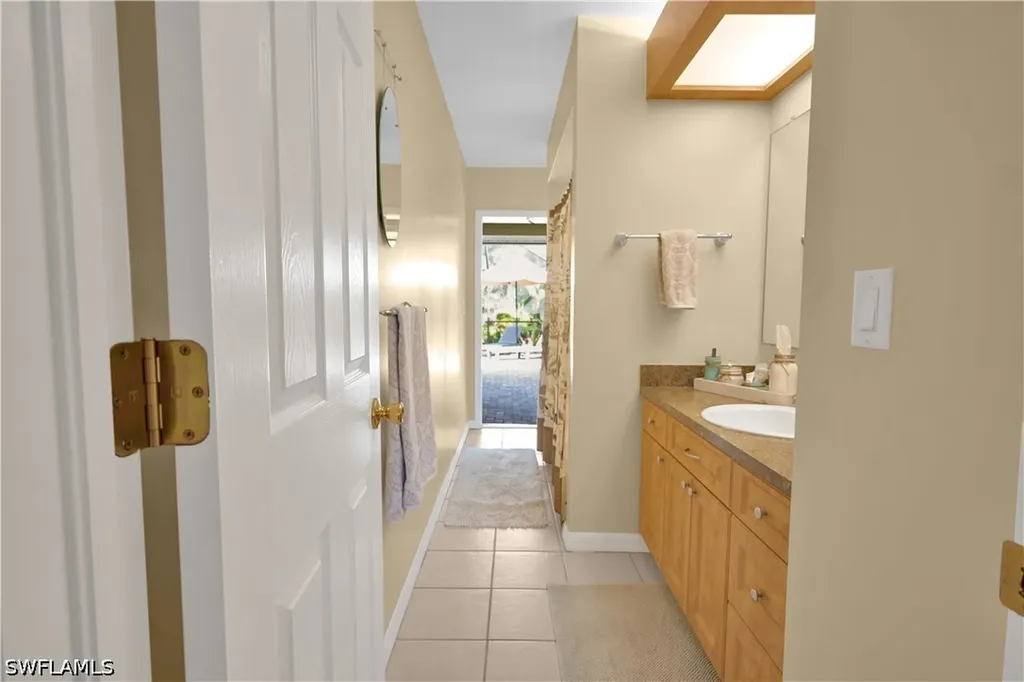 3749 SW 1st Place Cape Coral FL 33914