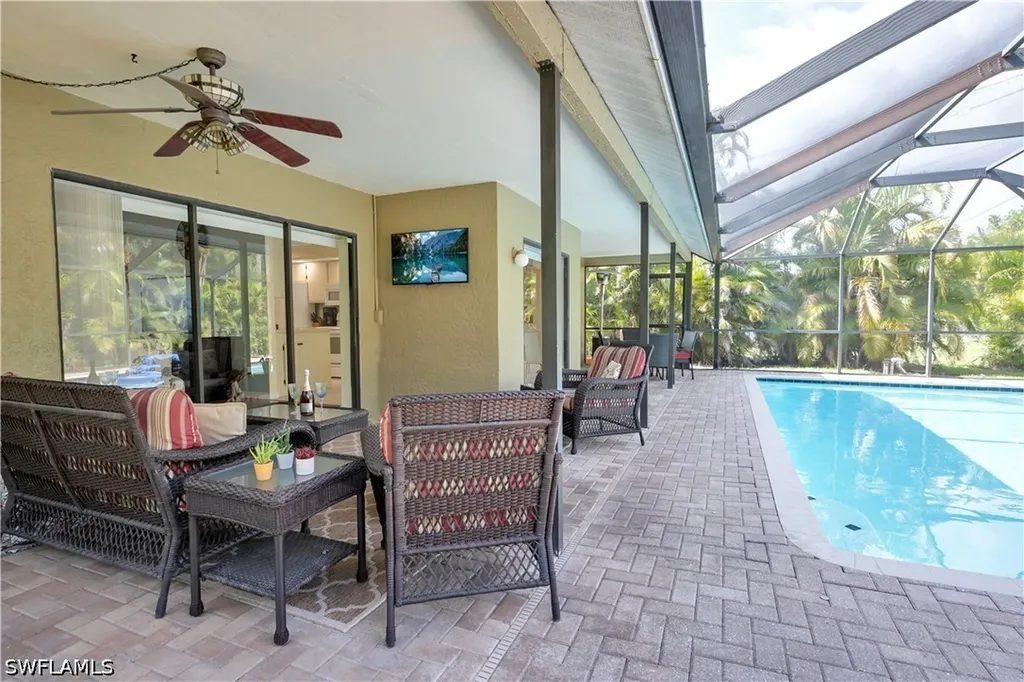 3749 SW 1st Place Cape Coral FL 33914