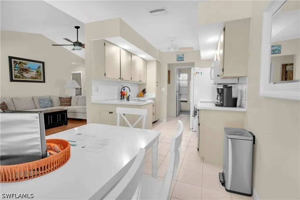 3749 SW 1st Place Cape Coral FL 33914