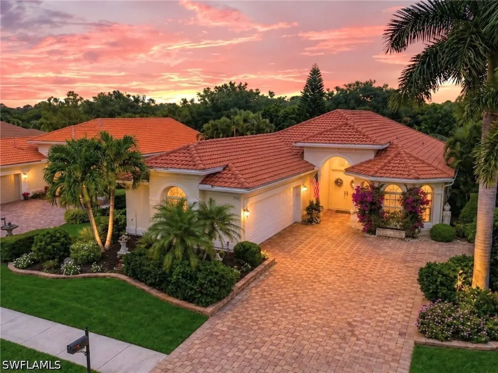8725 Largo Mar Drive Estero FL 33967