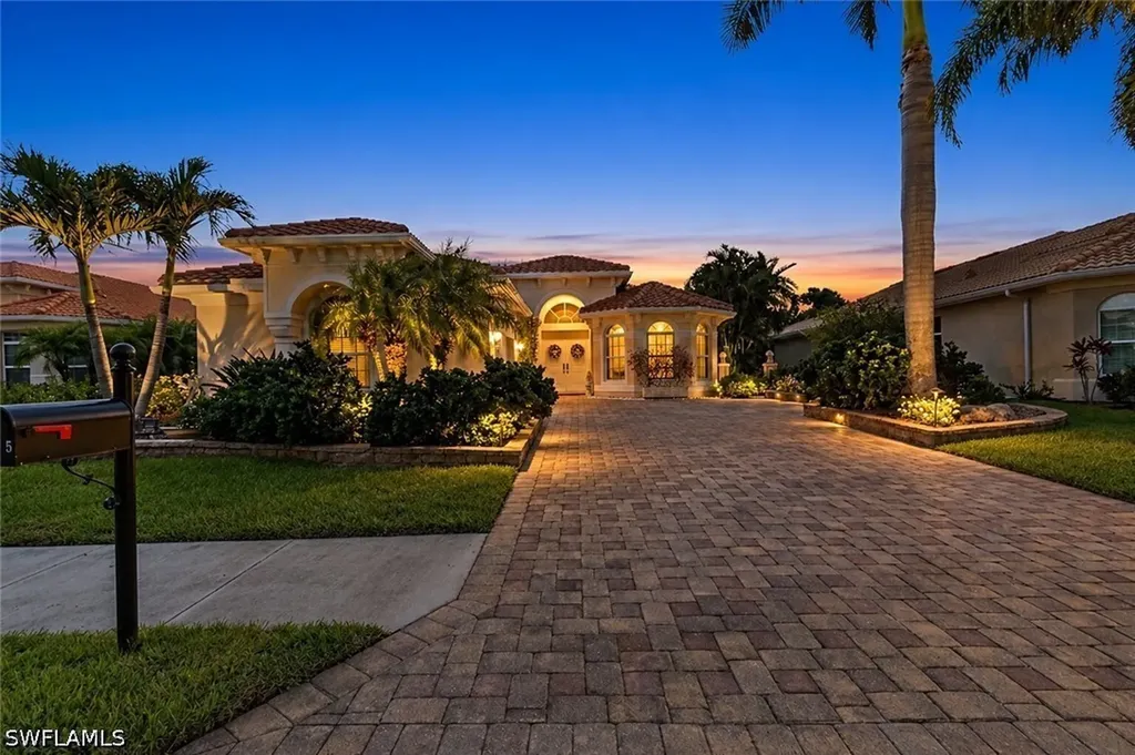 8725 Largo Mar Drive Estero FL 33967