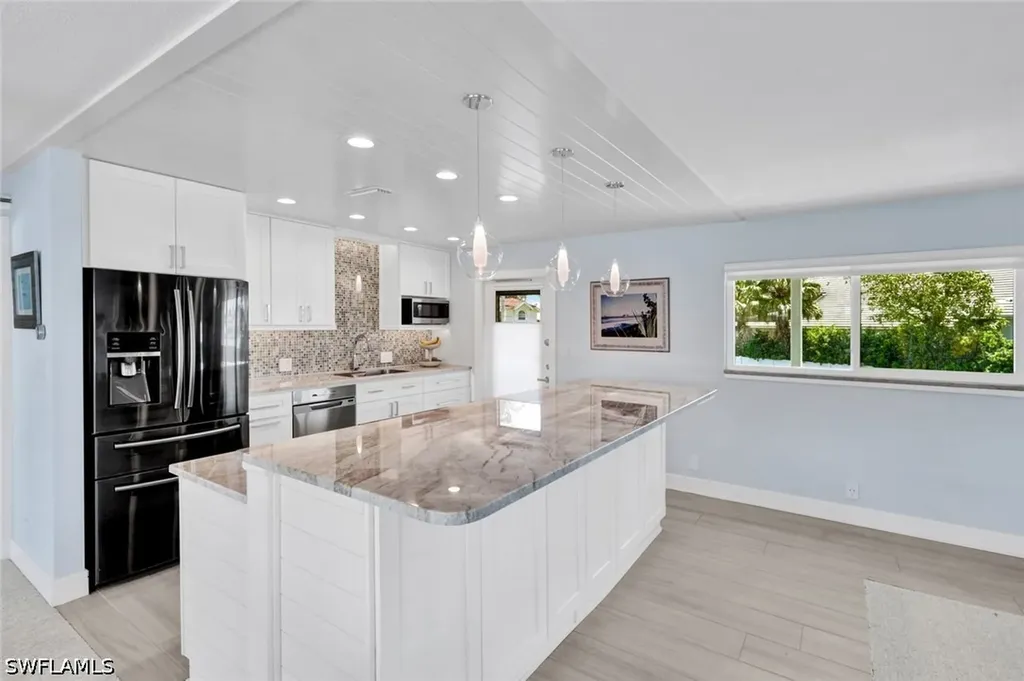 388 Harbour Drive Naples FL 34103