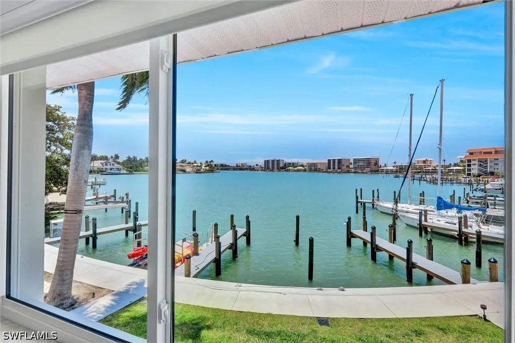 388 Harbour Drive Naples FL 34103