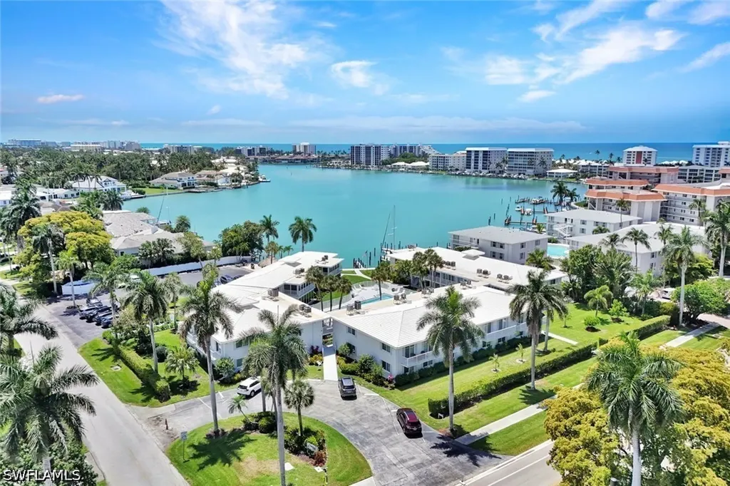 388 Harbour Drive Naples FL 34103